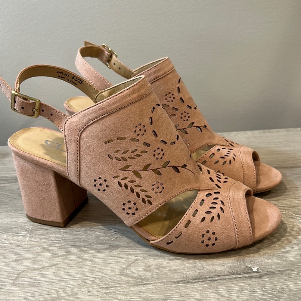 Block heel shoes, Size 8 1/2, dusty pink color